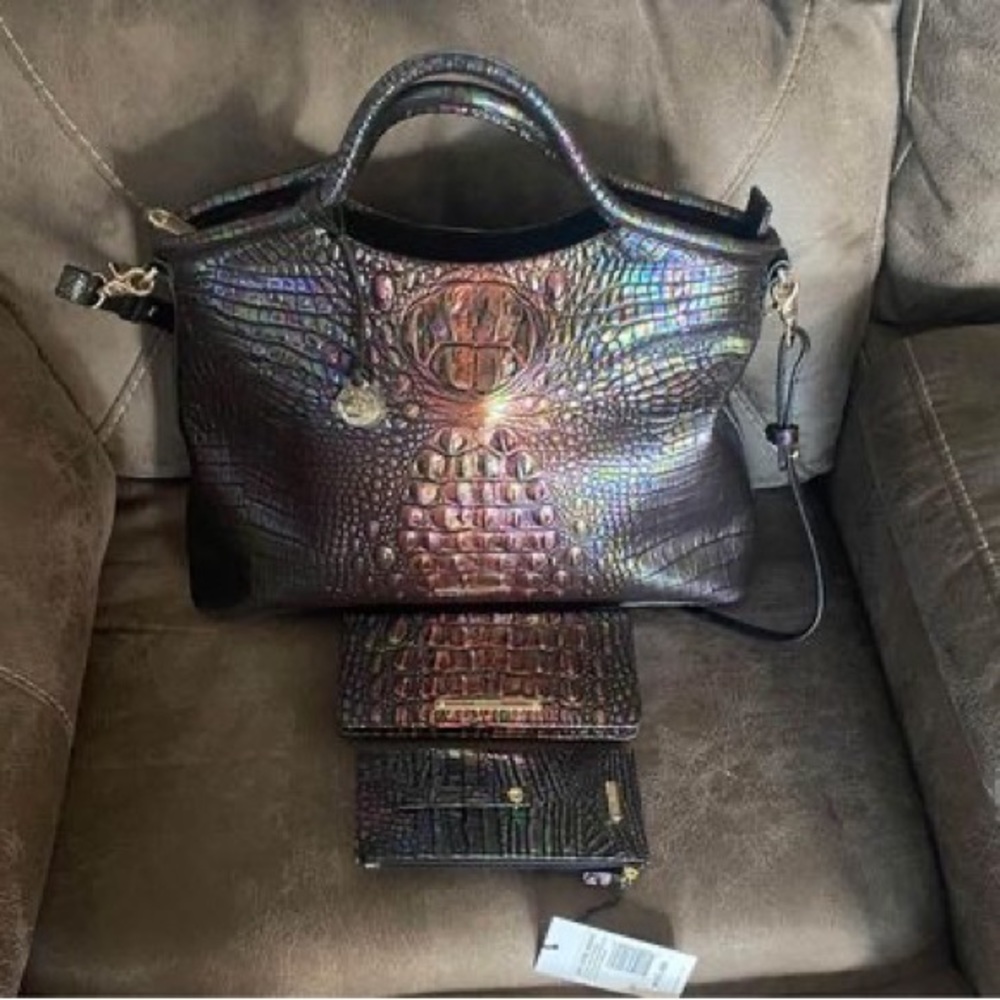 SOLD -Black pearl Brahmin purse wallet and credit card holder.